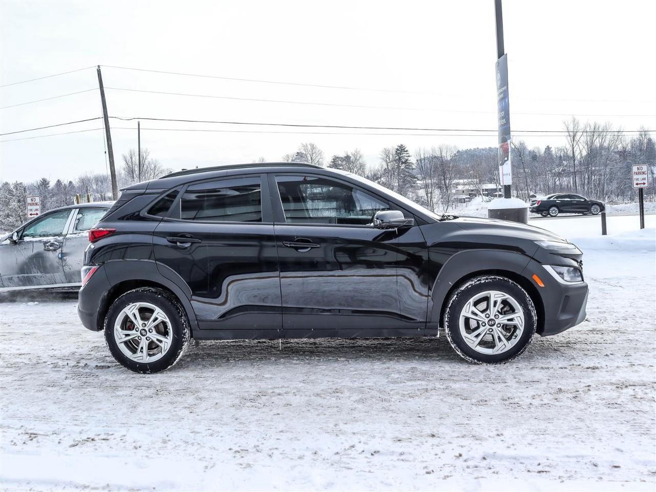 2022 Hyundai KONA 2.0L Preferred Sun & Leather Package 4dr All-Wheel Drive Photo