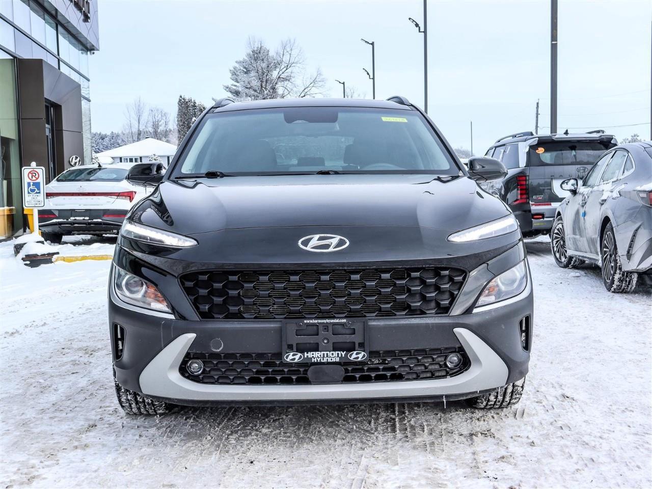 2022 Hyundai KONA 2.0L Preferred Sun & Leather Package 4dr All-Wheel Drive Photo5