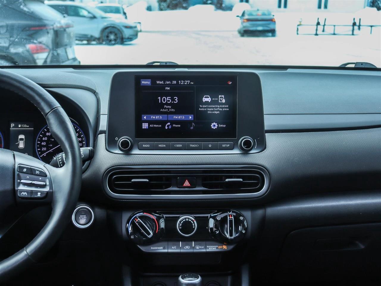 2022 Hyundai KONA 2.0L Preferred Sun & Leather Package 4dr All-Wheel Drive Photo