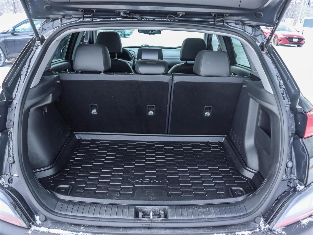 2022 Hyundai KONA 2.0L Preferred Sun & Leather Package 4dr All-Wheel Drive Photo