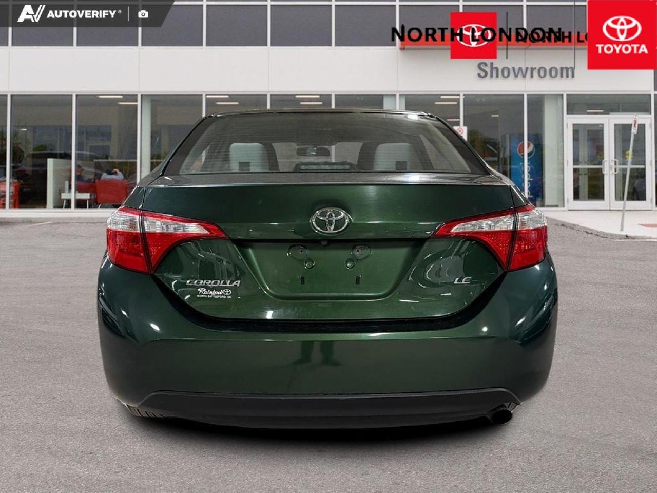 2015 Toyota Corolla LE (CVT) 4dr Sedan Photo