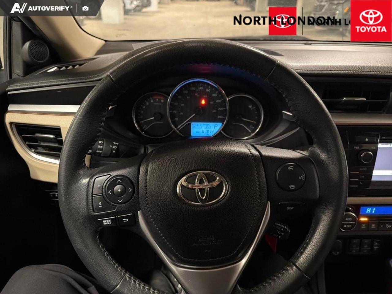 2015 Toyota Corolla LE (CVT) 4dr Sedan Photo