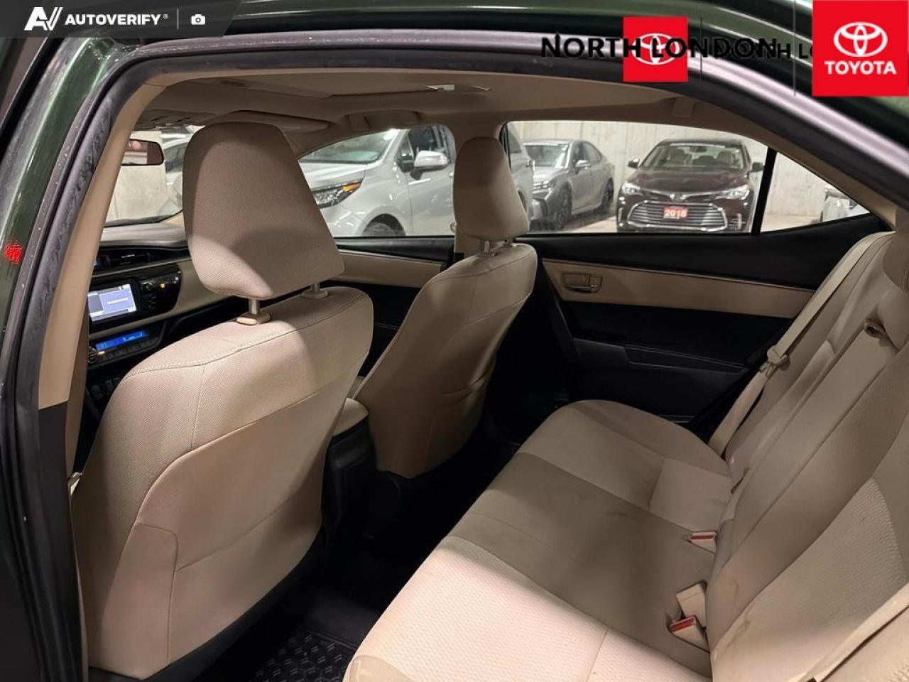 2015 Toyota Corolla LE (CVT) 4dr Sedan Photo