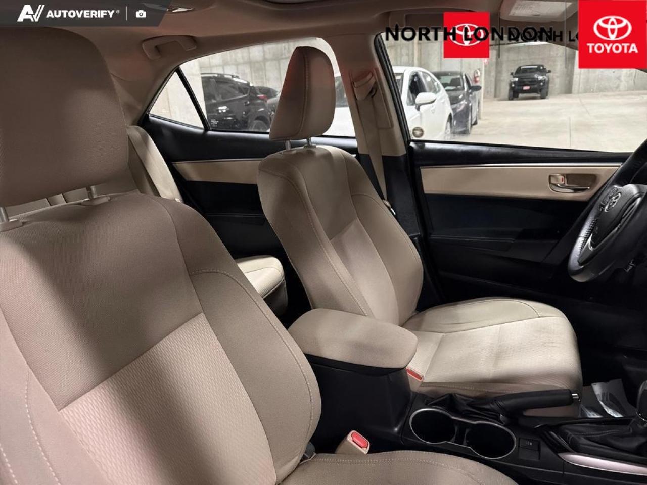 2015 Toyota Corolla LE (CVT) 4dr Sedan Photo