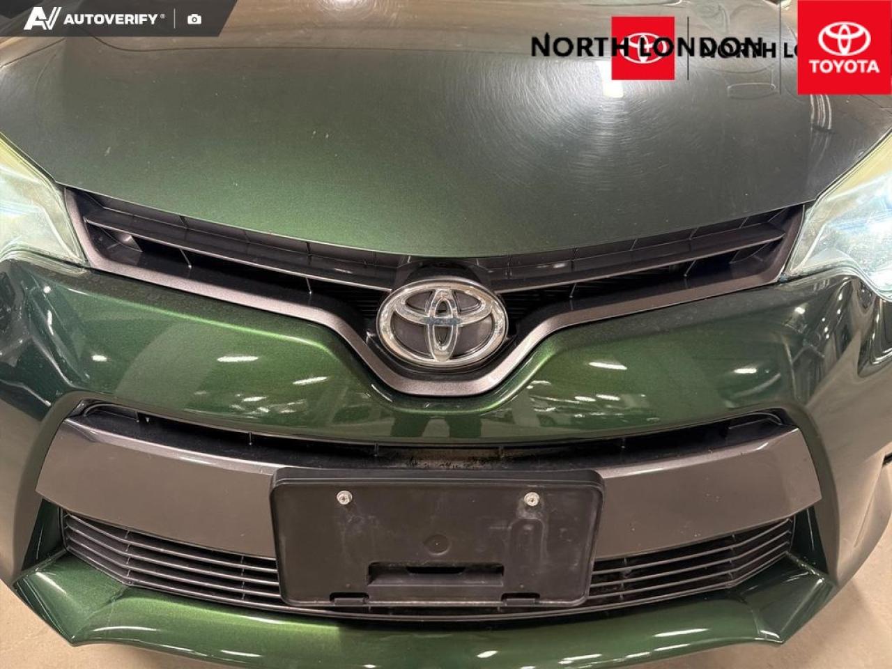 2015 Toyota Corolla LE (CVT) 4dr Sedan Photo