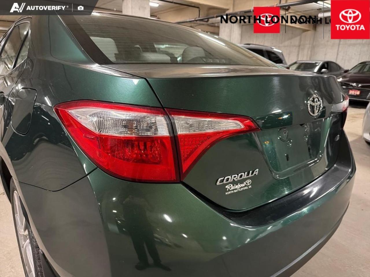 2015 Toyota Corolla LE (CVT) 4dr Sedan Photo