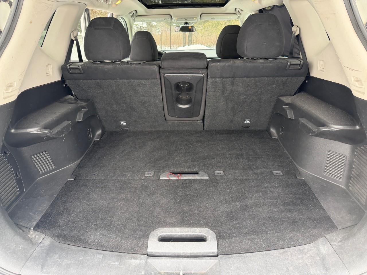 2014 Nissan Rogue SV 4dr All-wheel Drive Photo