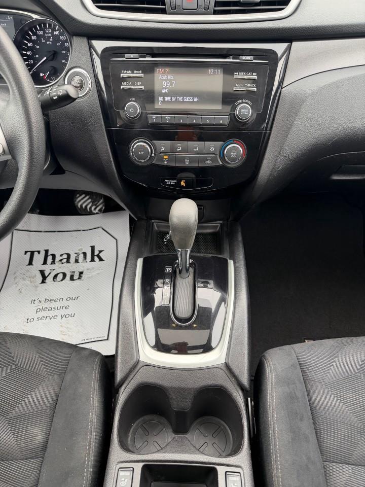 2014 Nissan Rogue SV 4dr All-wheel Drive Photo