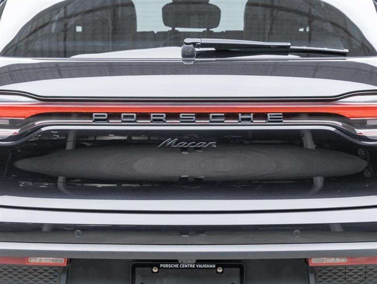 2023 Porsche Macan  Photo