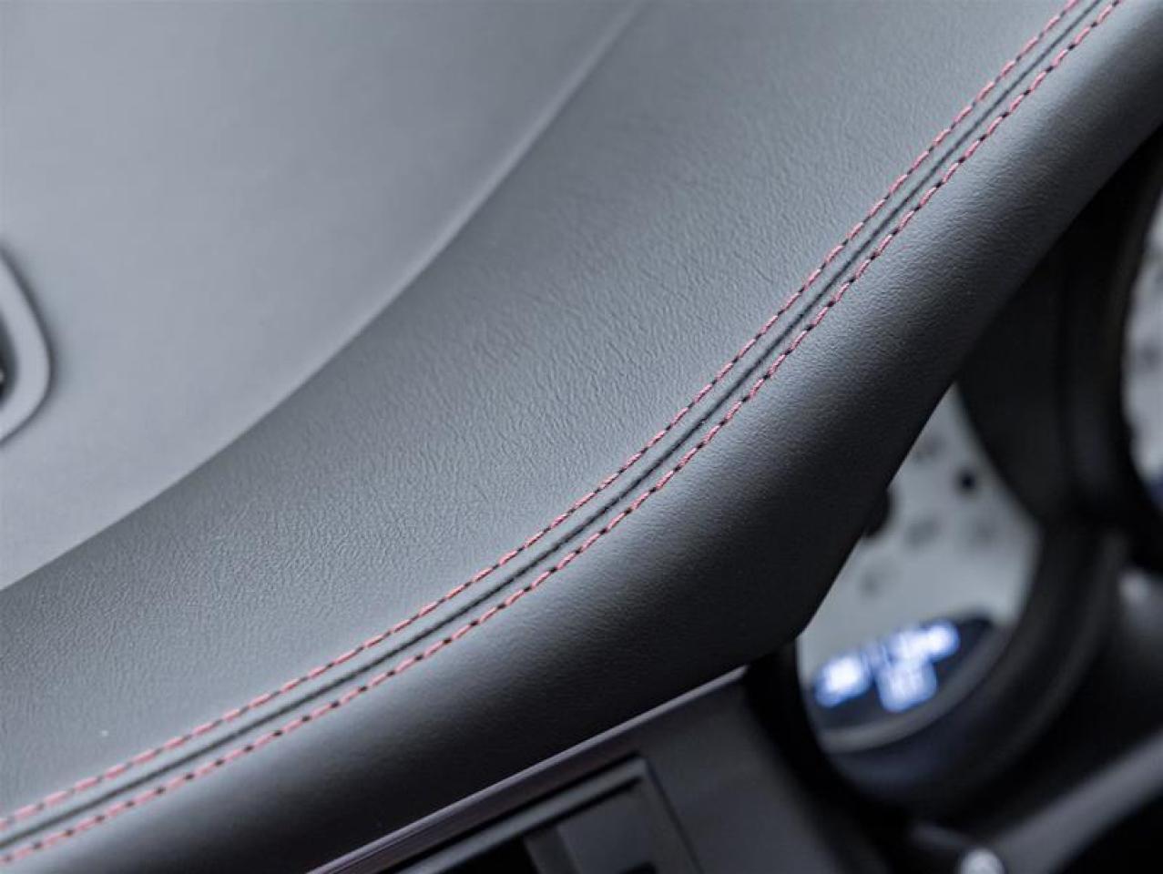 2023 Porsche Macan  Photo