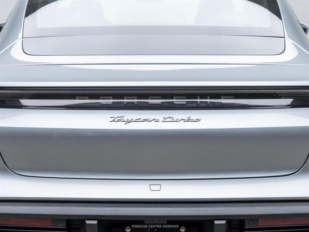 2020 Porsche Taycan  Photo