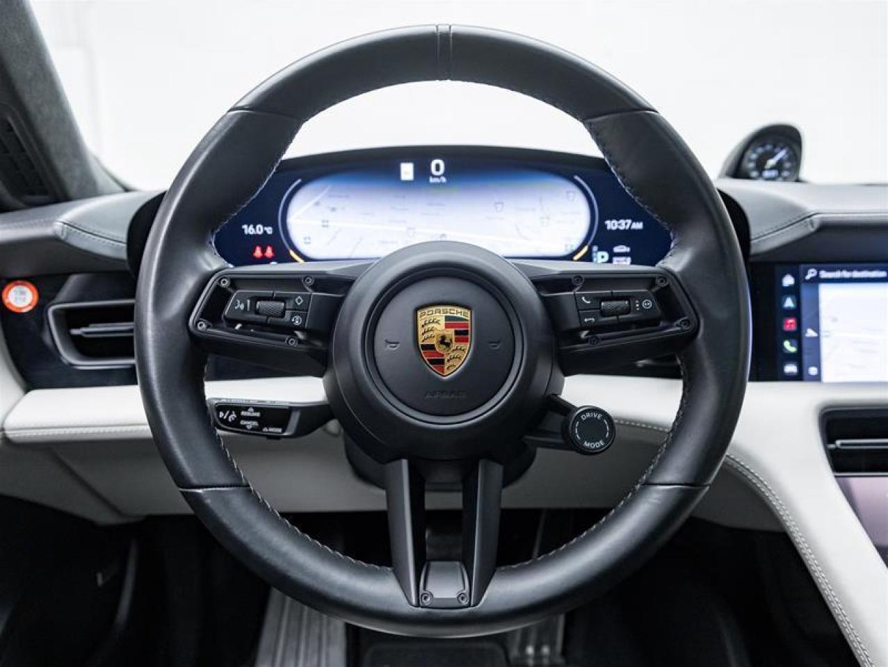 2020 Porsche Taycan  Photo