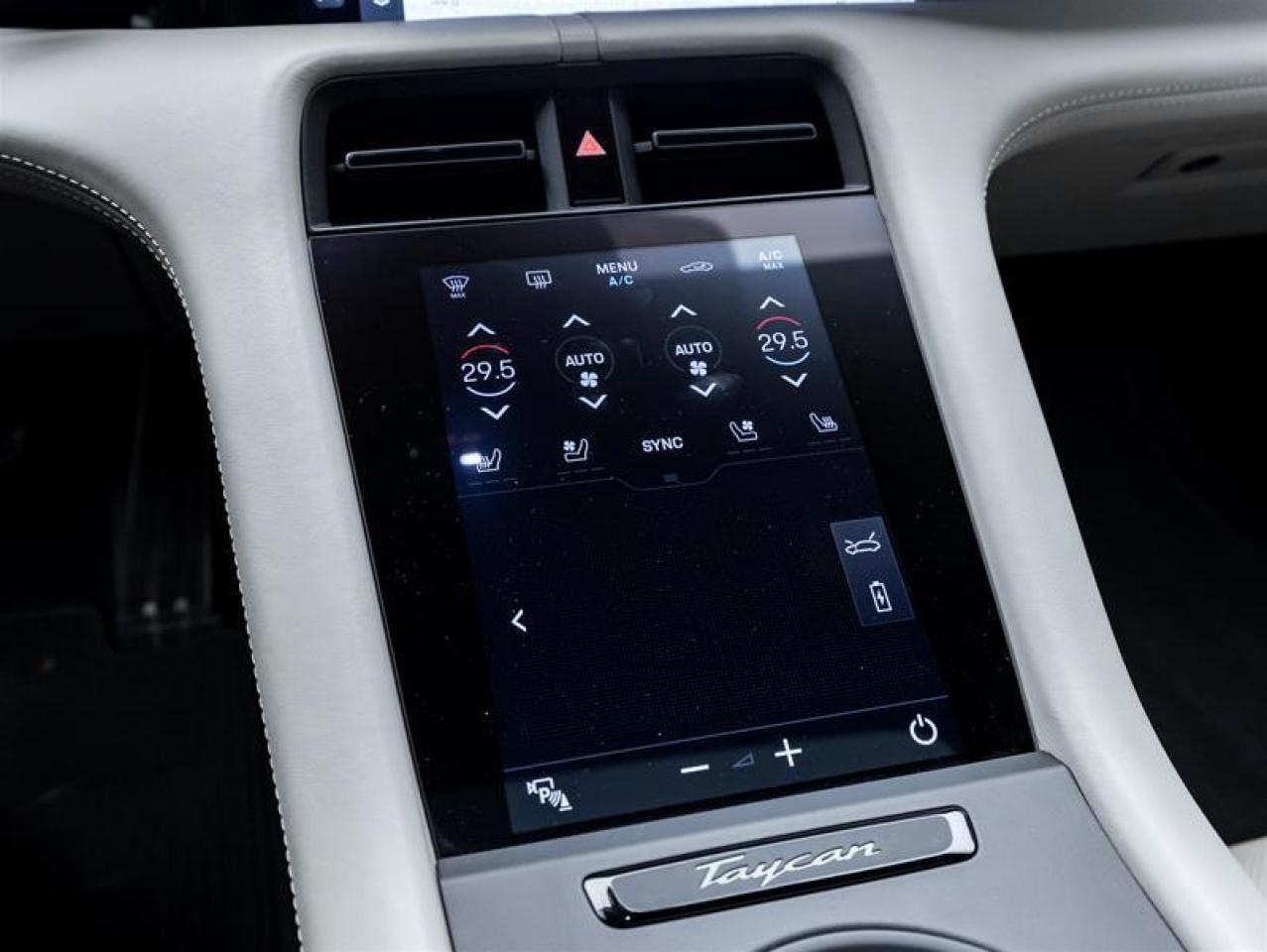 2020 Porsche Taycan  Photo