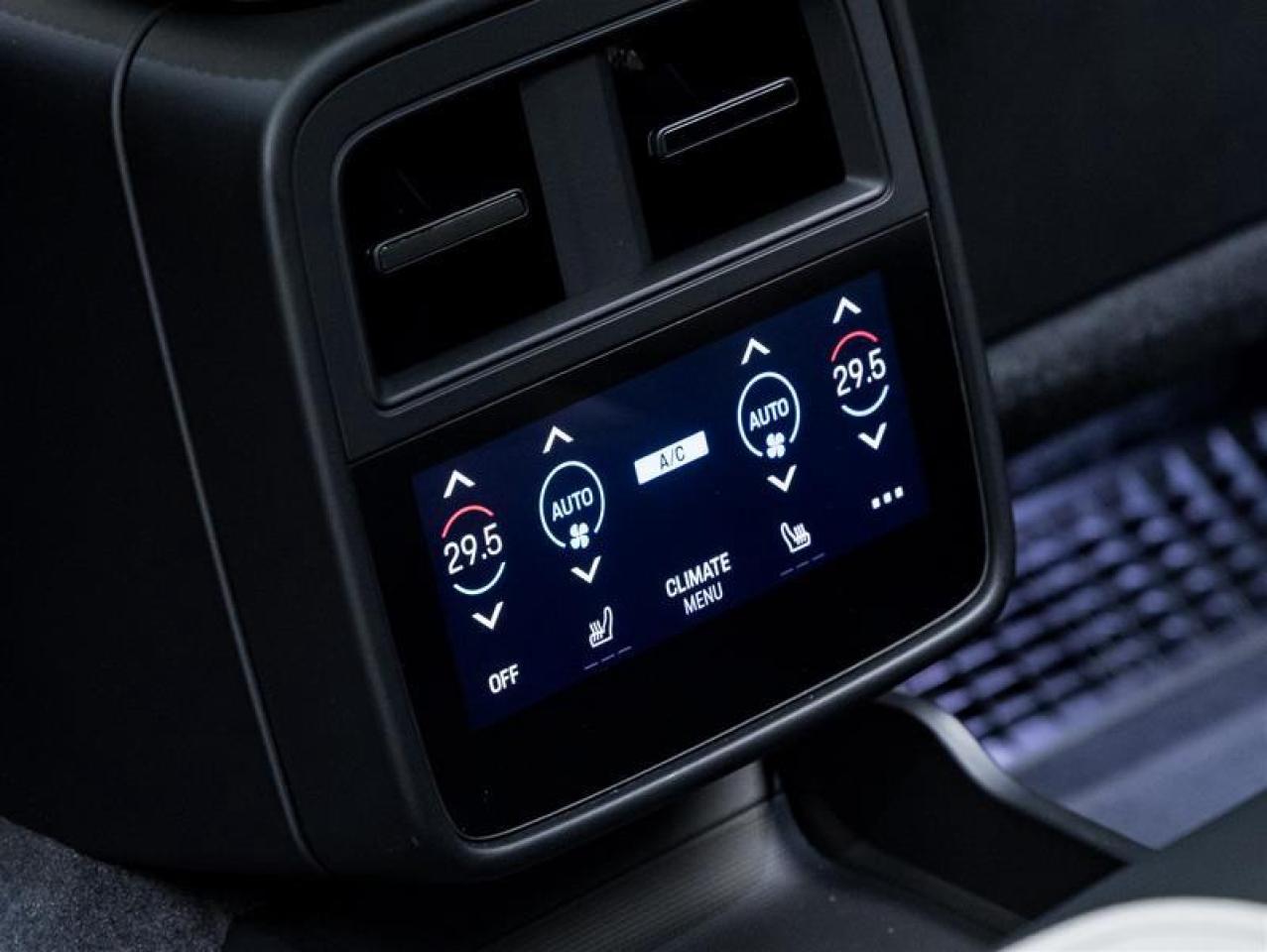 2020 Porsche Taycan  Photo