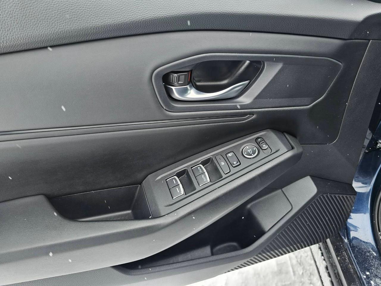 2023 Honda Accord EX 4DR SEDAN Photo