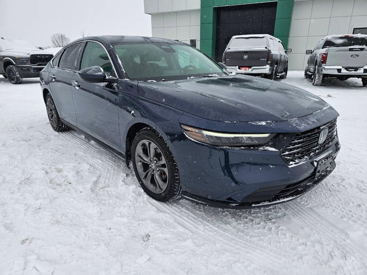 2023 Honda Accord EX 4DR SEDAN Photo