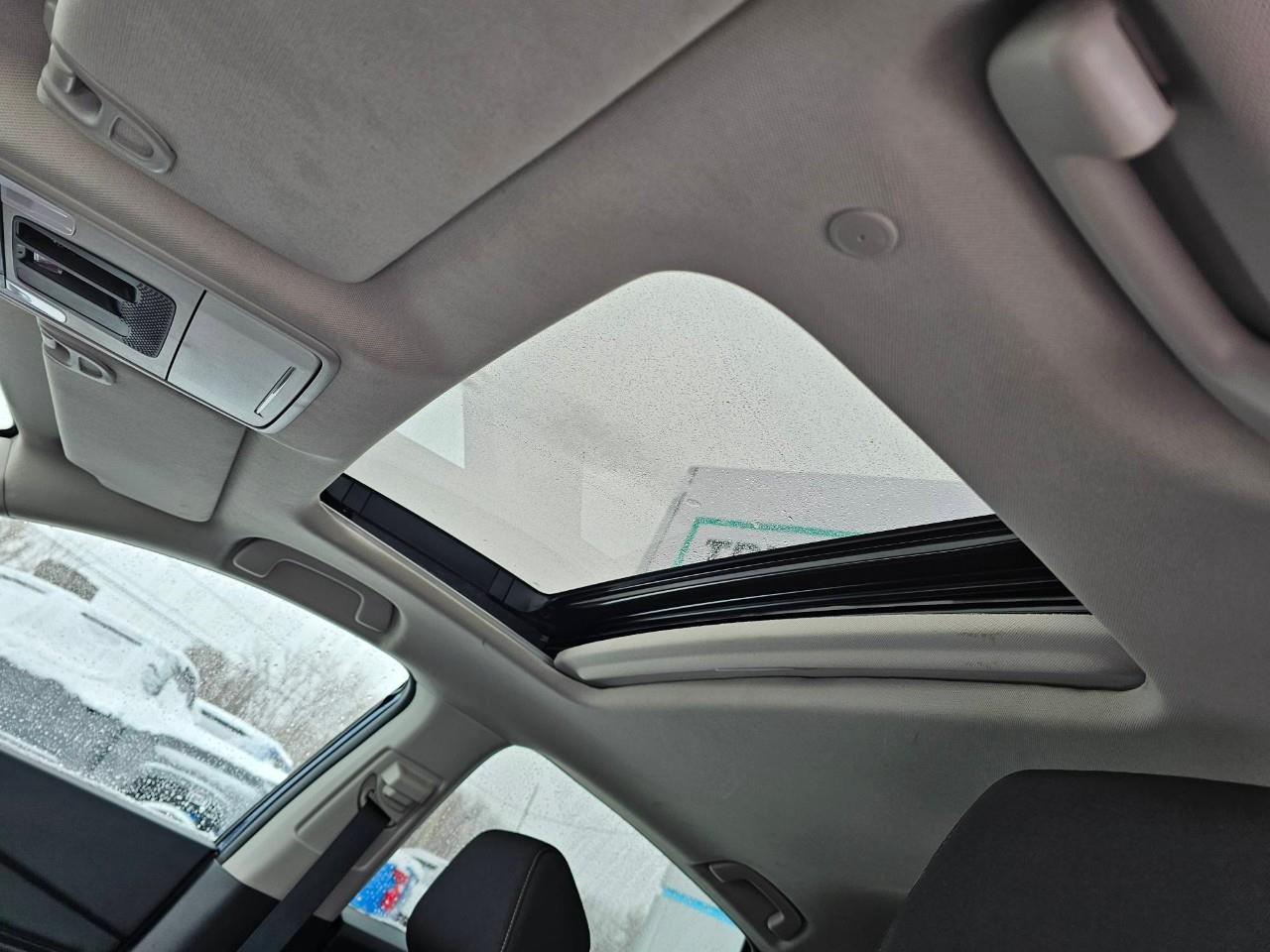 2023 Honda Accord EX 4DR SEDAN Photo