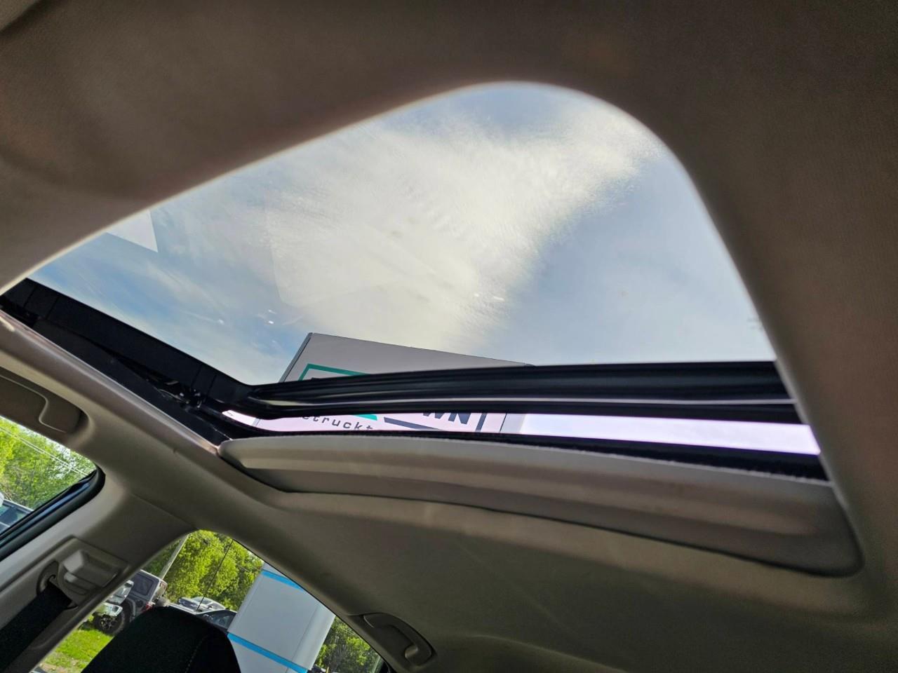 2023 Honda Accord EX 4DR SEDAN Photo