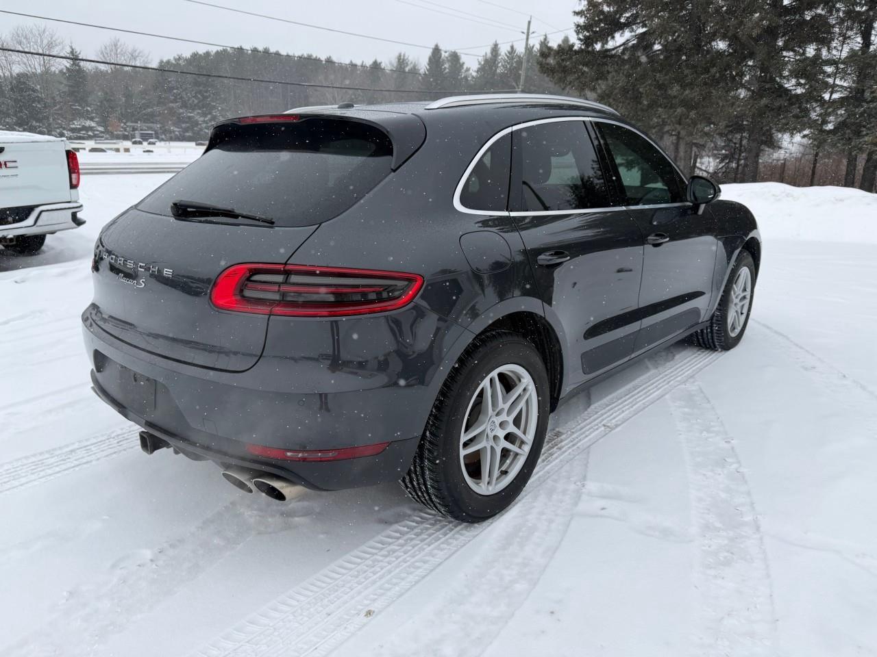 2017 Porsche Macan S 4dr All-Wheel Drive Photo