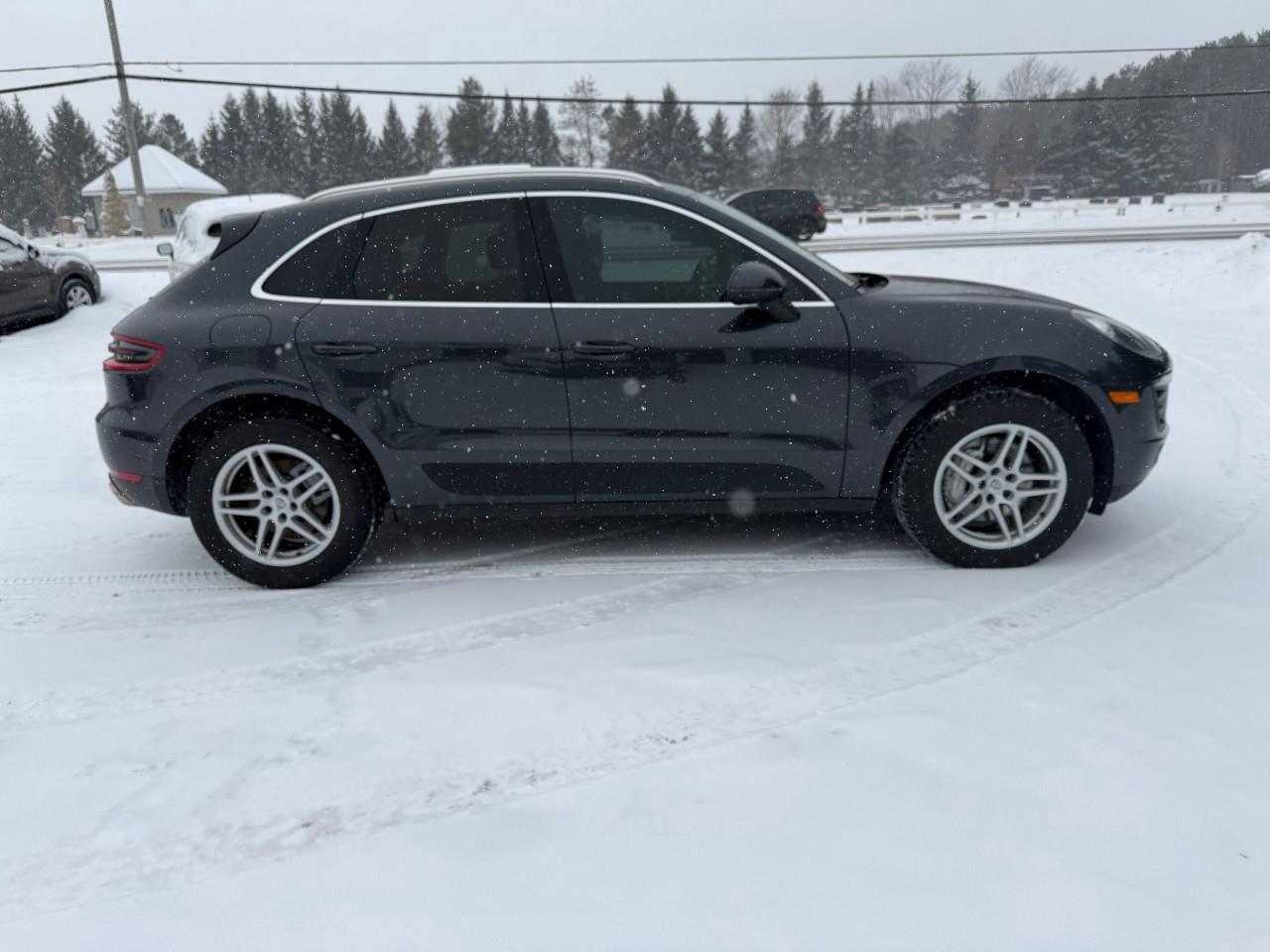 2017 Porsche Macan S 4dr All-Wheel Drive Photo