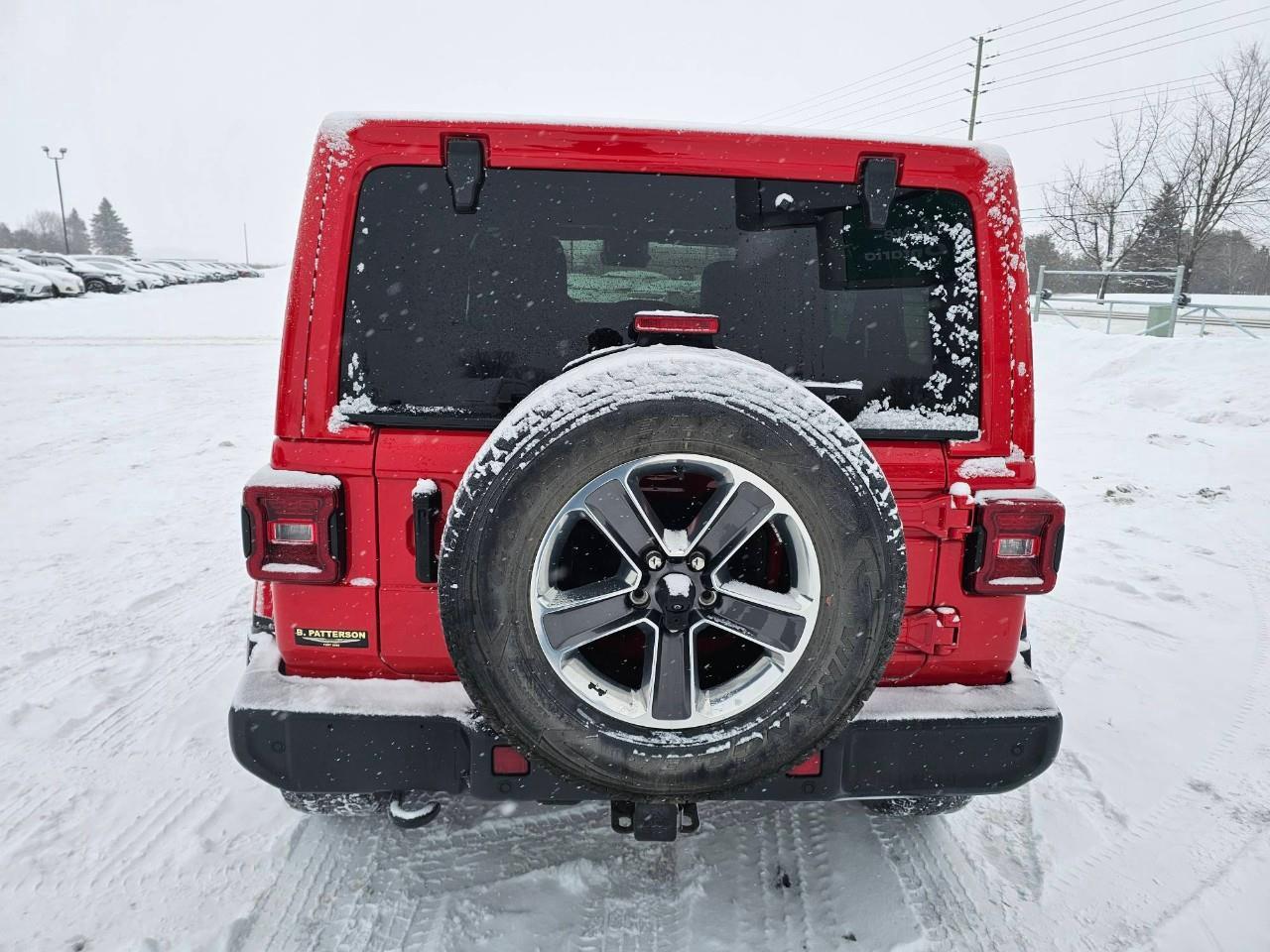 2021 Jeep WRANGLER UNLIMITED Sahara 4dr 4x4 Photo
