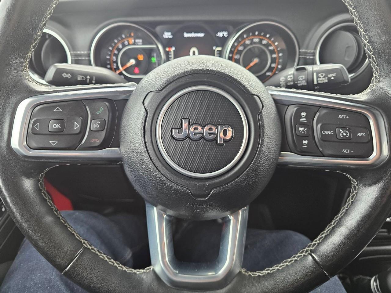 2021 Jeep WRANGLER UNLIMITED Sahara 4dr 4x4 Photo