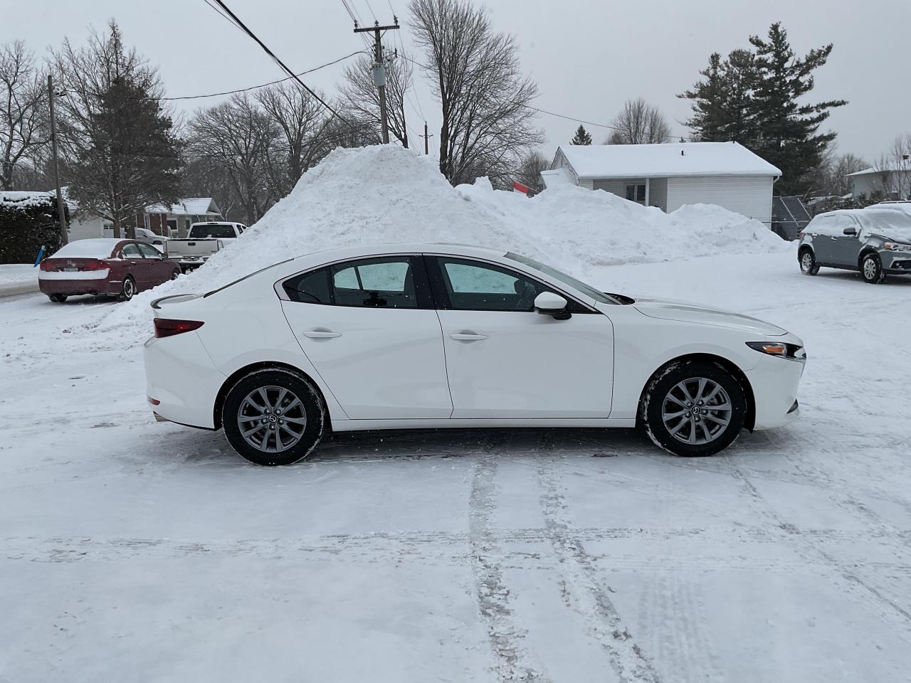 2024 Mazda 3 GX (A6) 4dr Front-Wheel Drive Sedan Photo