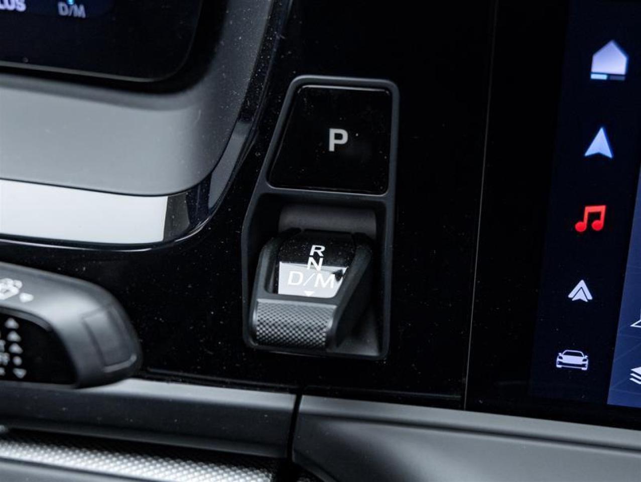 2025 Porsche Panamera  Photo