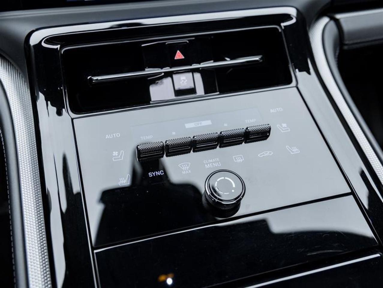 2025 Porsche Panamera  Photo