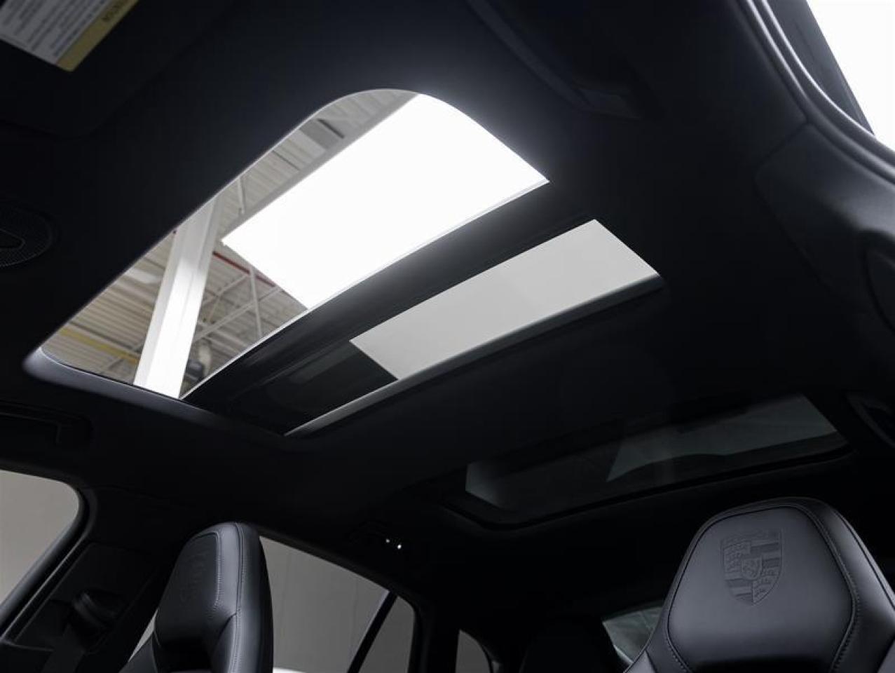 2025 Porsche Panamera  Photo