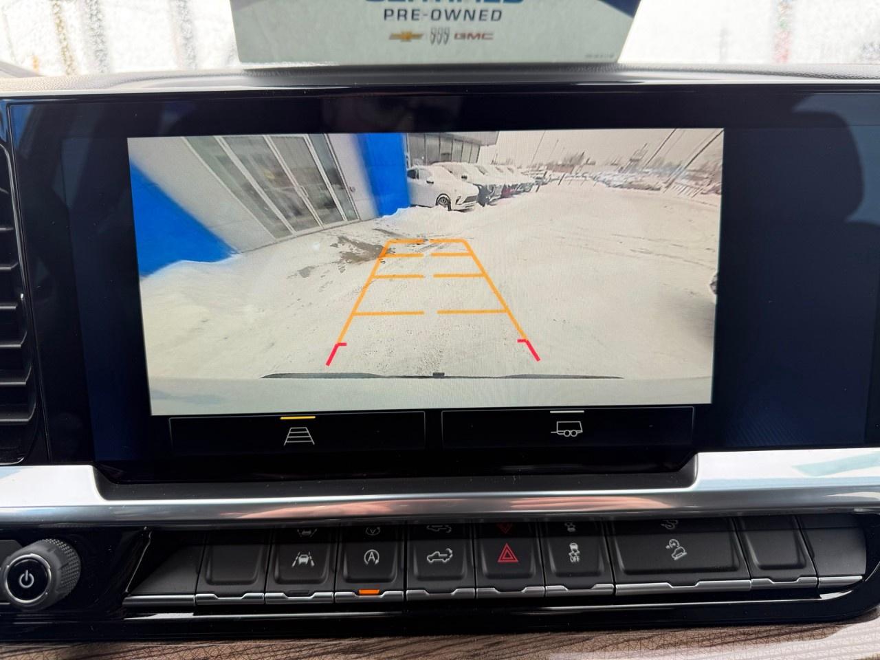 2025 Chevrolet Silverado 1500  Photo