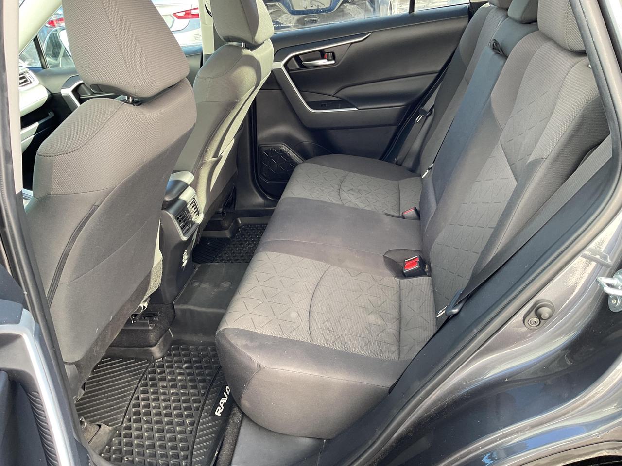 2024 Toyota RAV4 XLE 4dr All-wheel Drive Photo