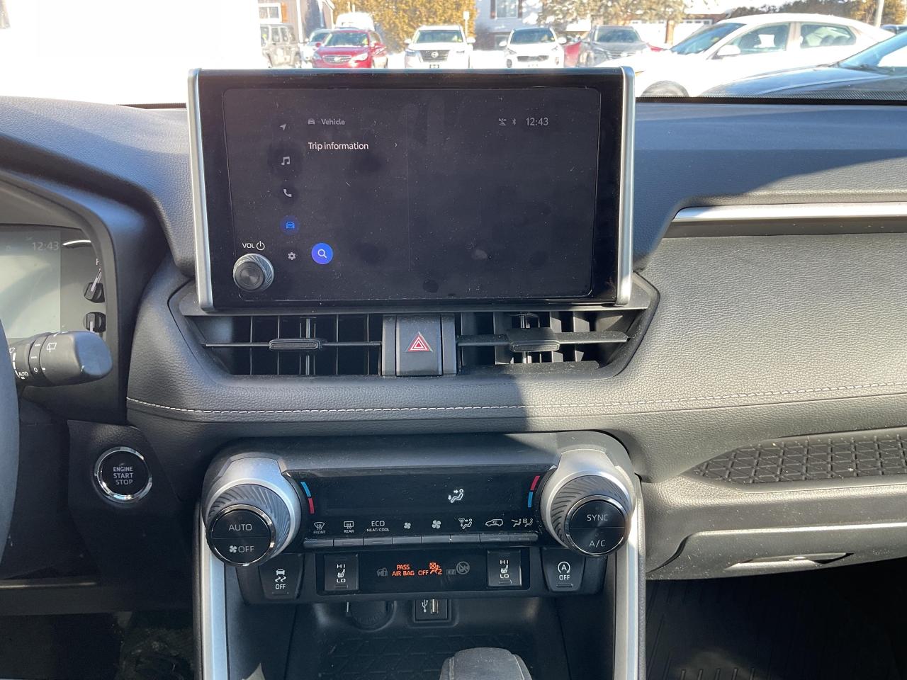 2024 Toyota RAV4 XLE 4dr All-wheel Drive Photo