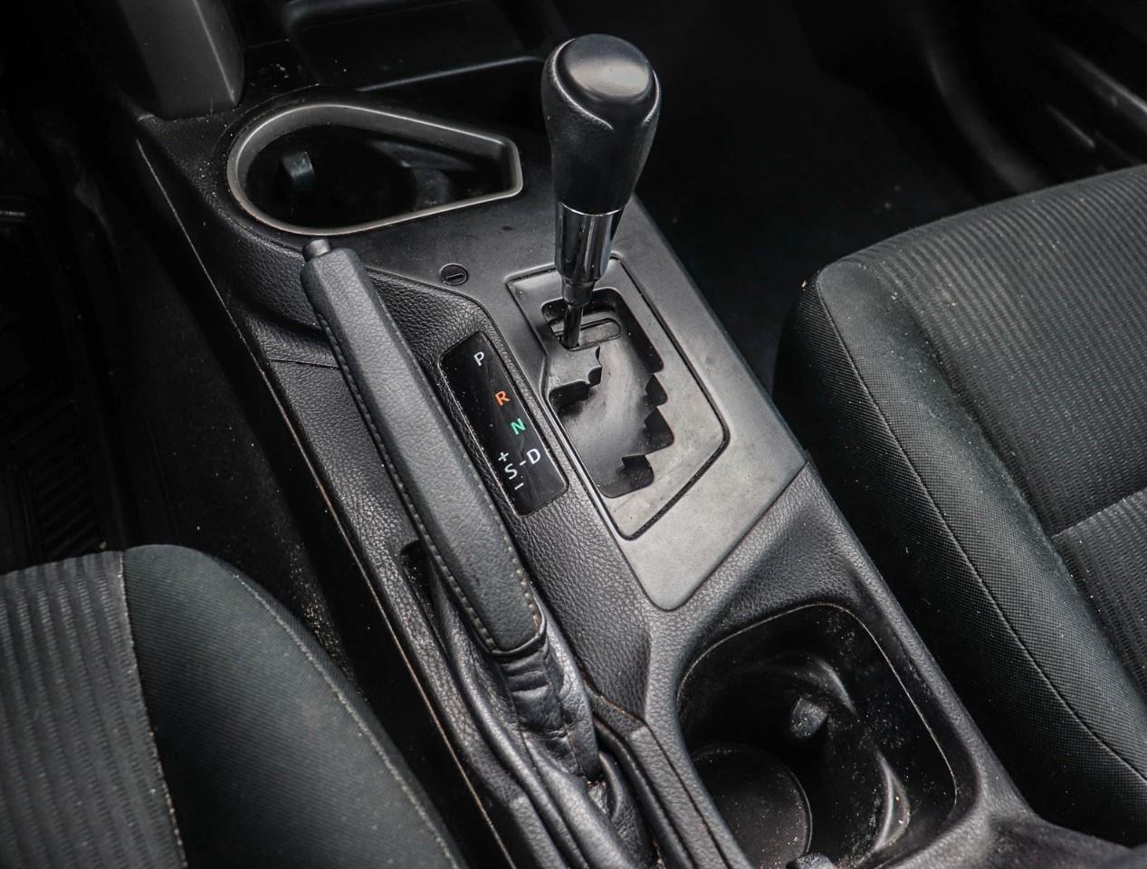 2018 Toyota RAV4 LE 4dr All-wheel Drive Photo