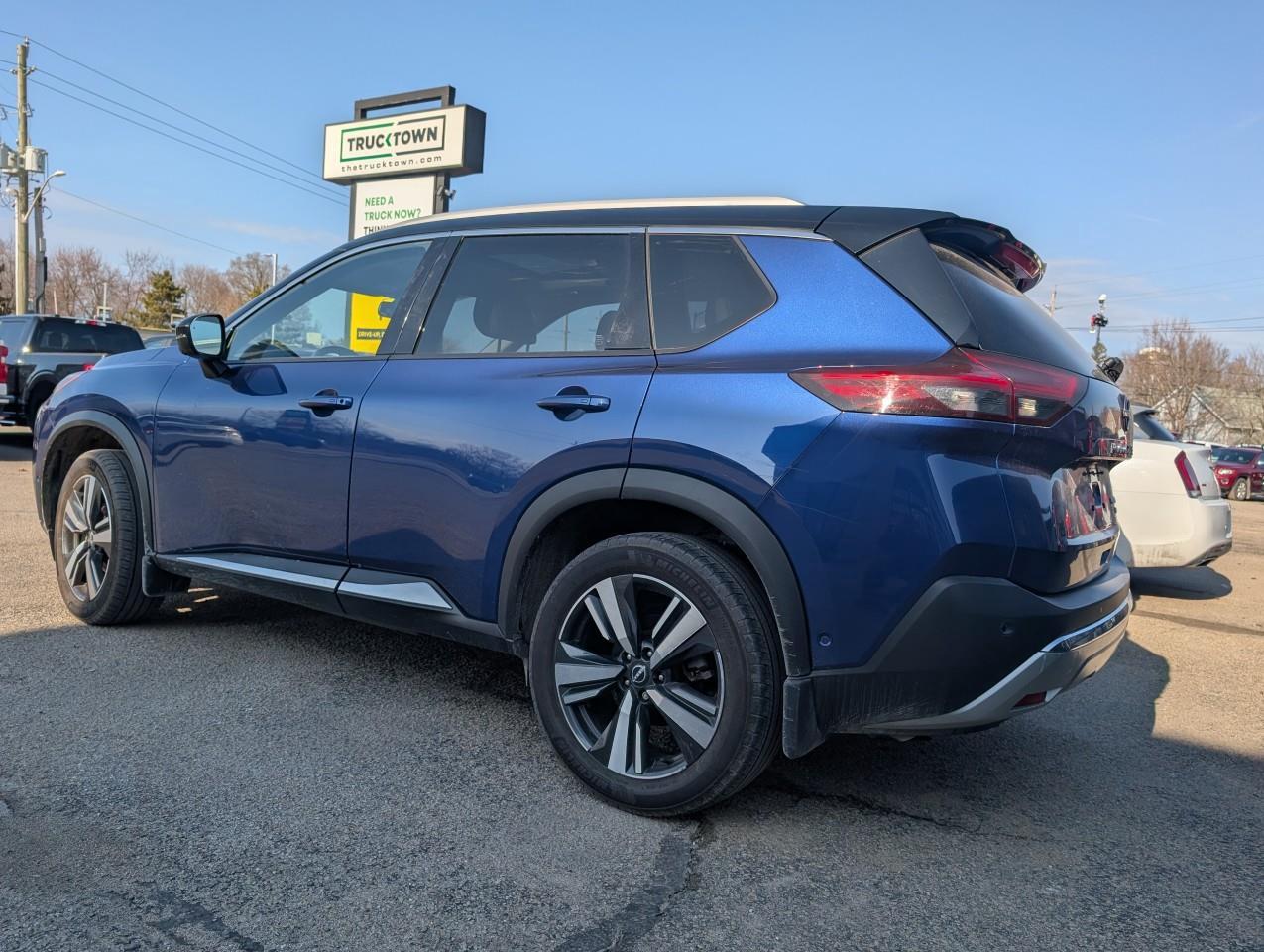 2023 Nissan Rogue Platinum 4dr All-Wheel Drive Sport Utility Photo