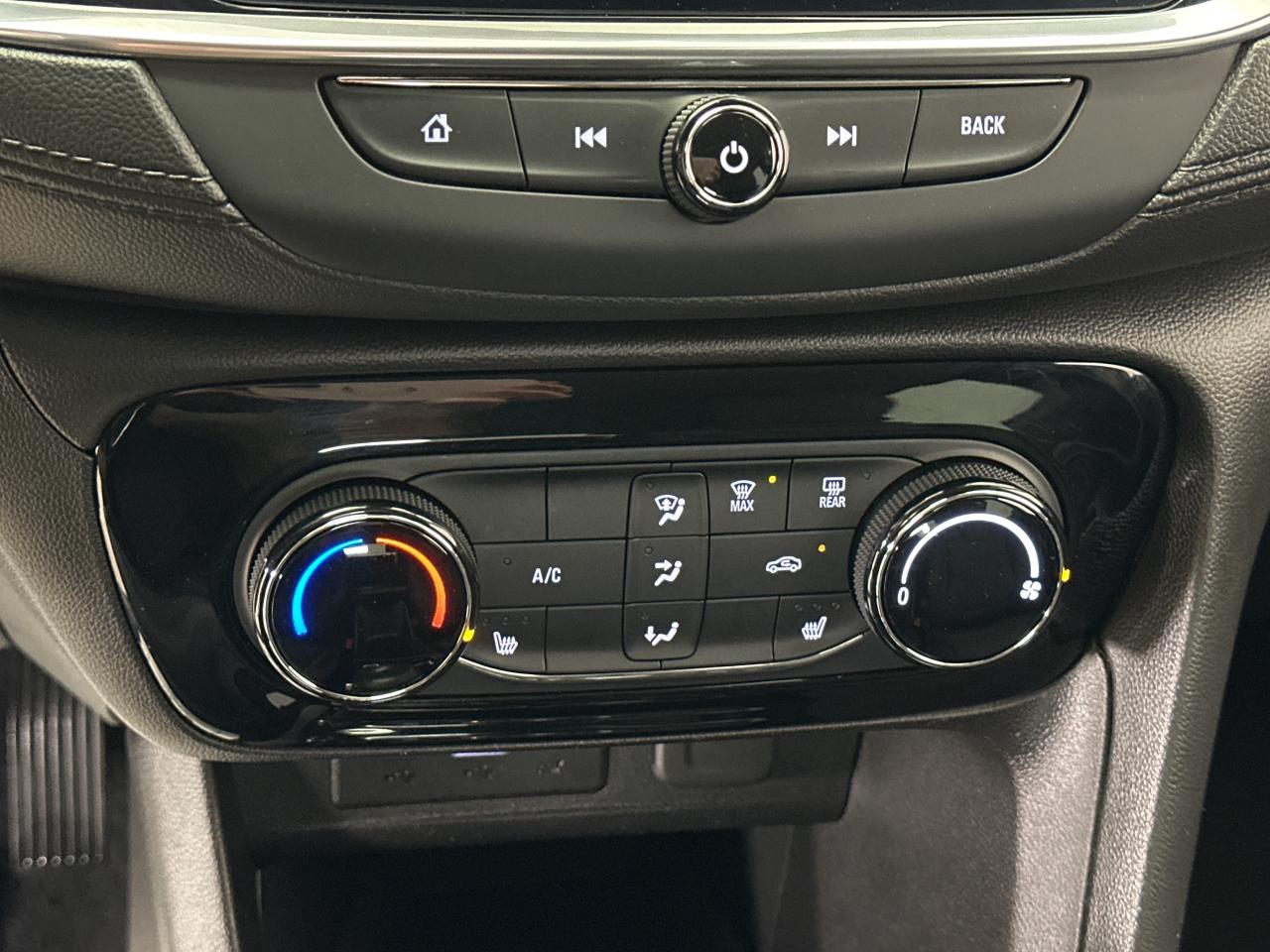 2021 Buick Encore GX Preferred All-Wheel Drive Photo