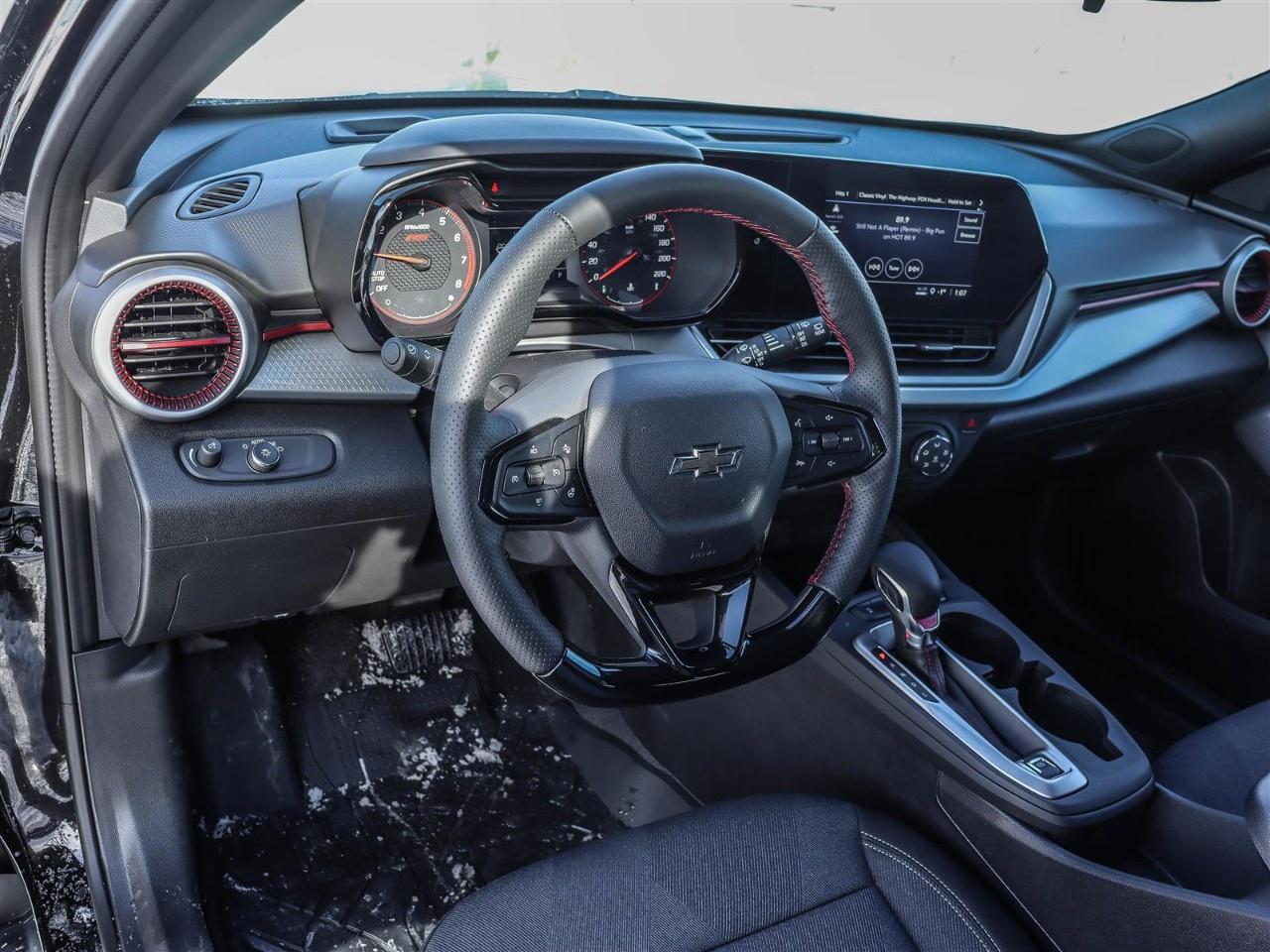 2026 Chevrolet Trax FWD 4dr 1RS Photo