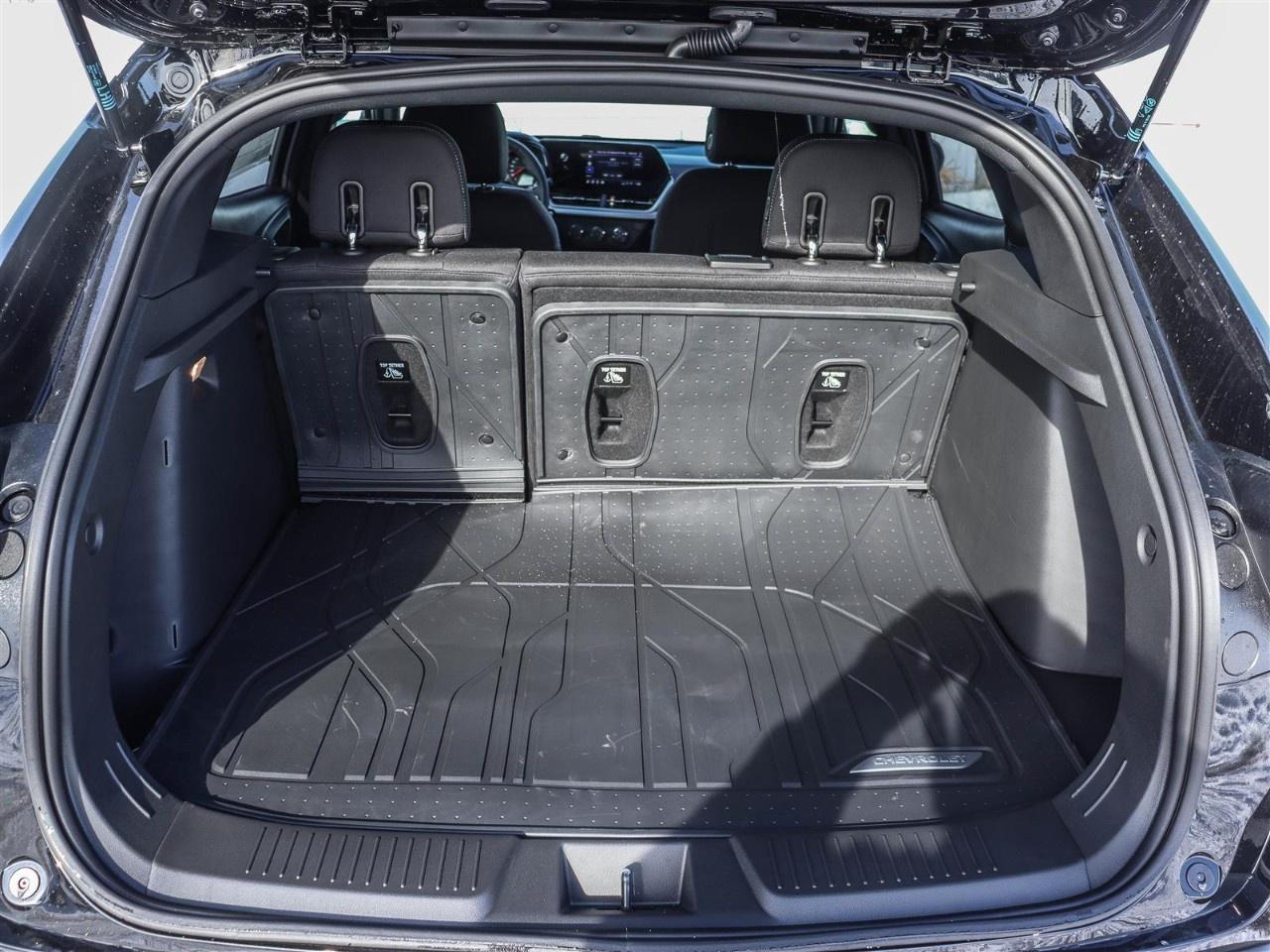 2026 Chevrolet Trax FWD 4dr 1RS Photo