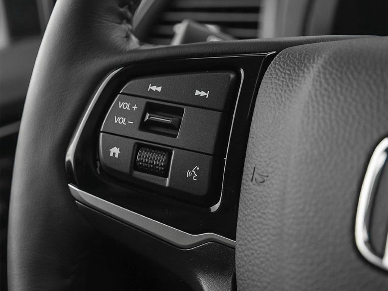 2026 Honda Odyssey Touring Passenger Van Photo