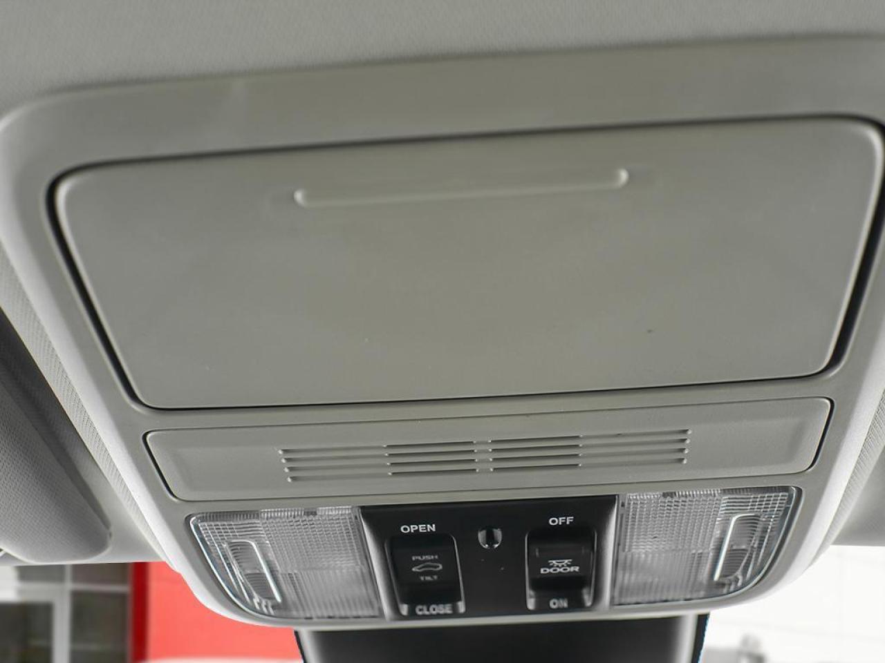 2026 Honda Odyssey Touring Passenger Van Photo