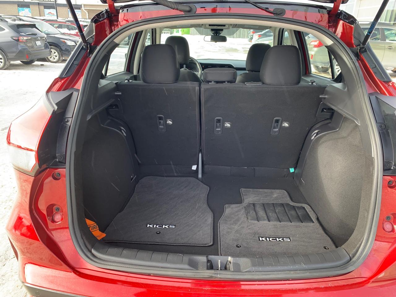 2022 Nissan Kicks SV 4dr Front-Wheel Drive Photo