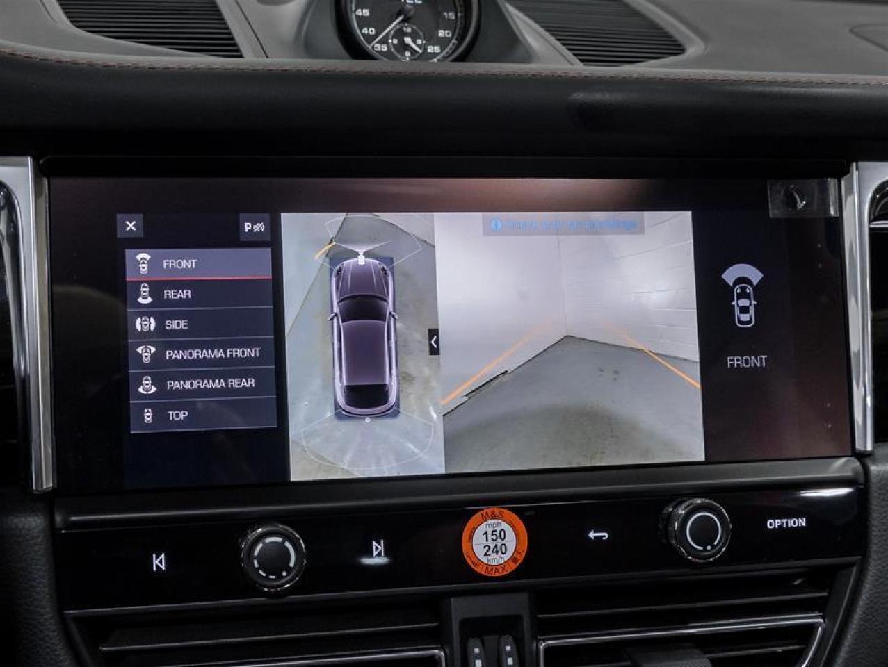 2026 Porsche Macan  Photo