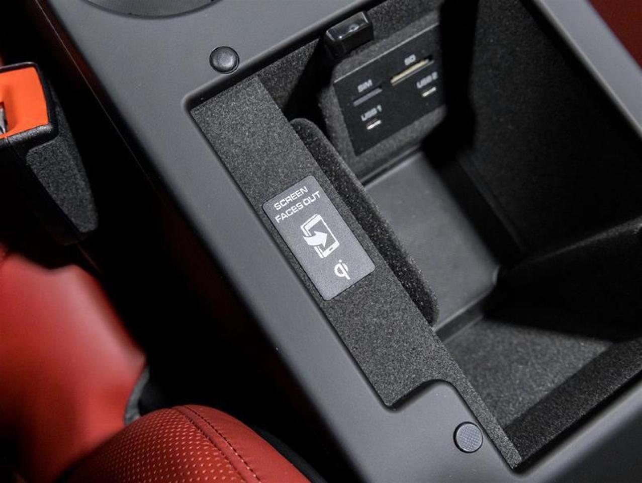 2026 Porsche Macan  Photo