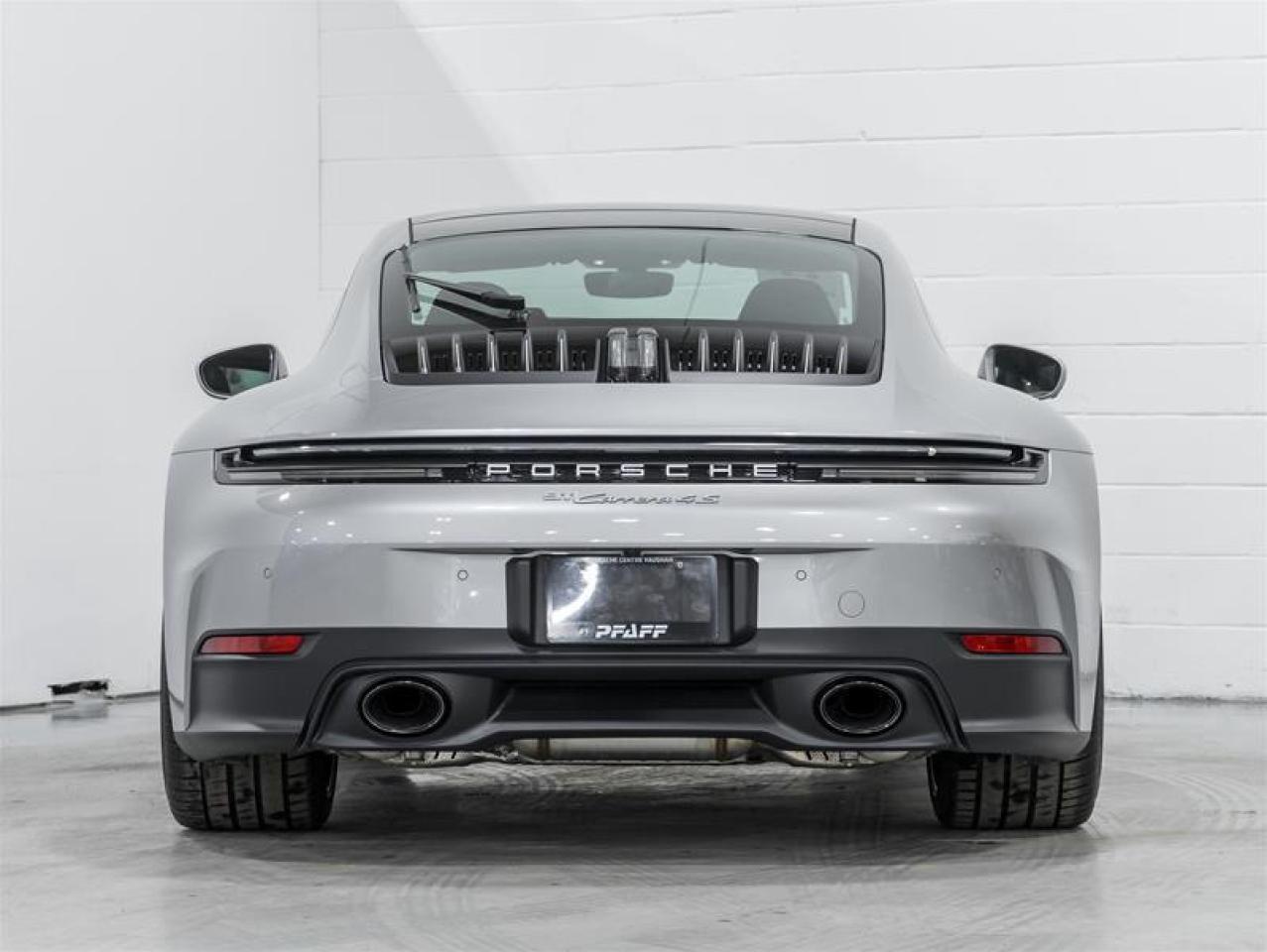 2026 Porsche 911  Photo