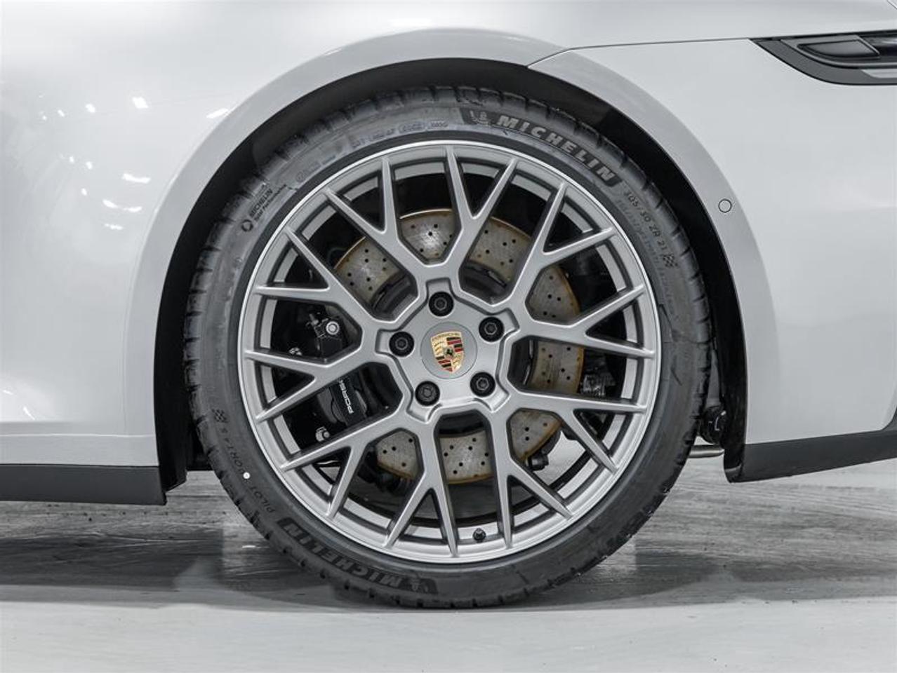 2026 Porsche 911  Photo