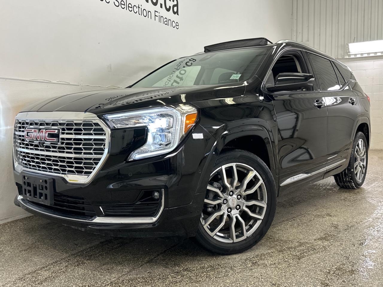 2024 GMC Terrain Denali 4dr All-Wheel Drive Photo
