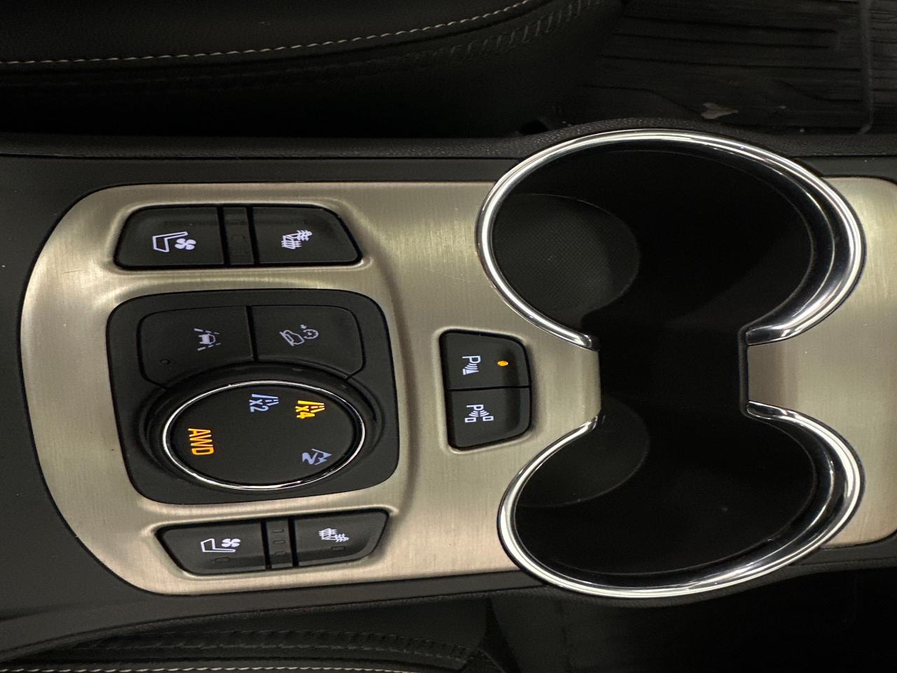 2024 GMC Terrain Denali 4dr All-Wheel Drive Photo