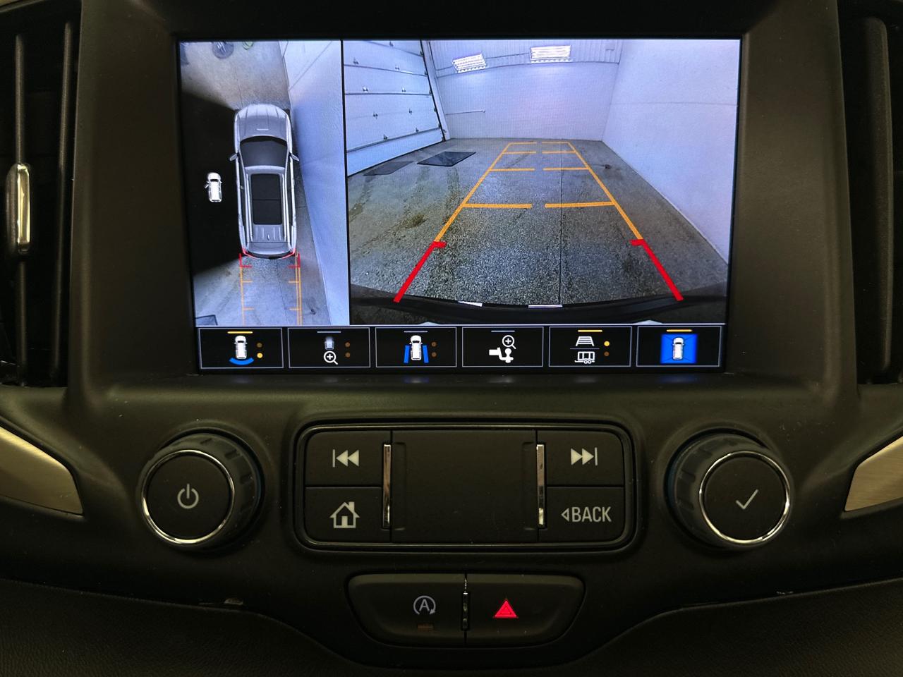 2024 GMC Terrain Denali 4dr All-Wheel Drive Photo