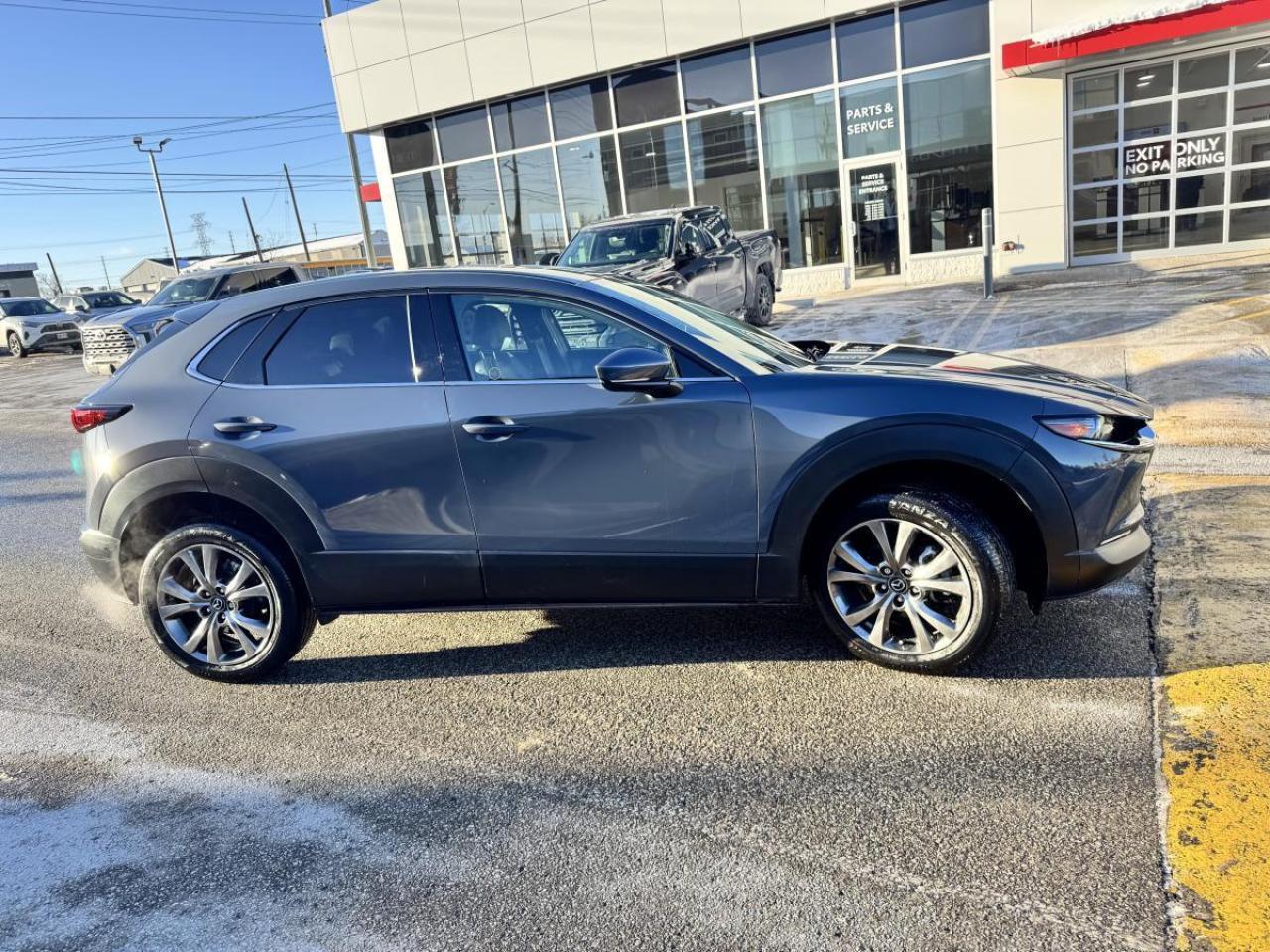 2021 Mazda CX-30 GT AWD/ EXTENDED WARRANTY/ ONLY 25K/ MUST SEE Photo3