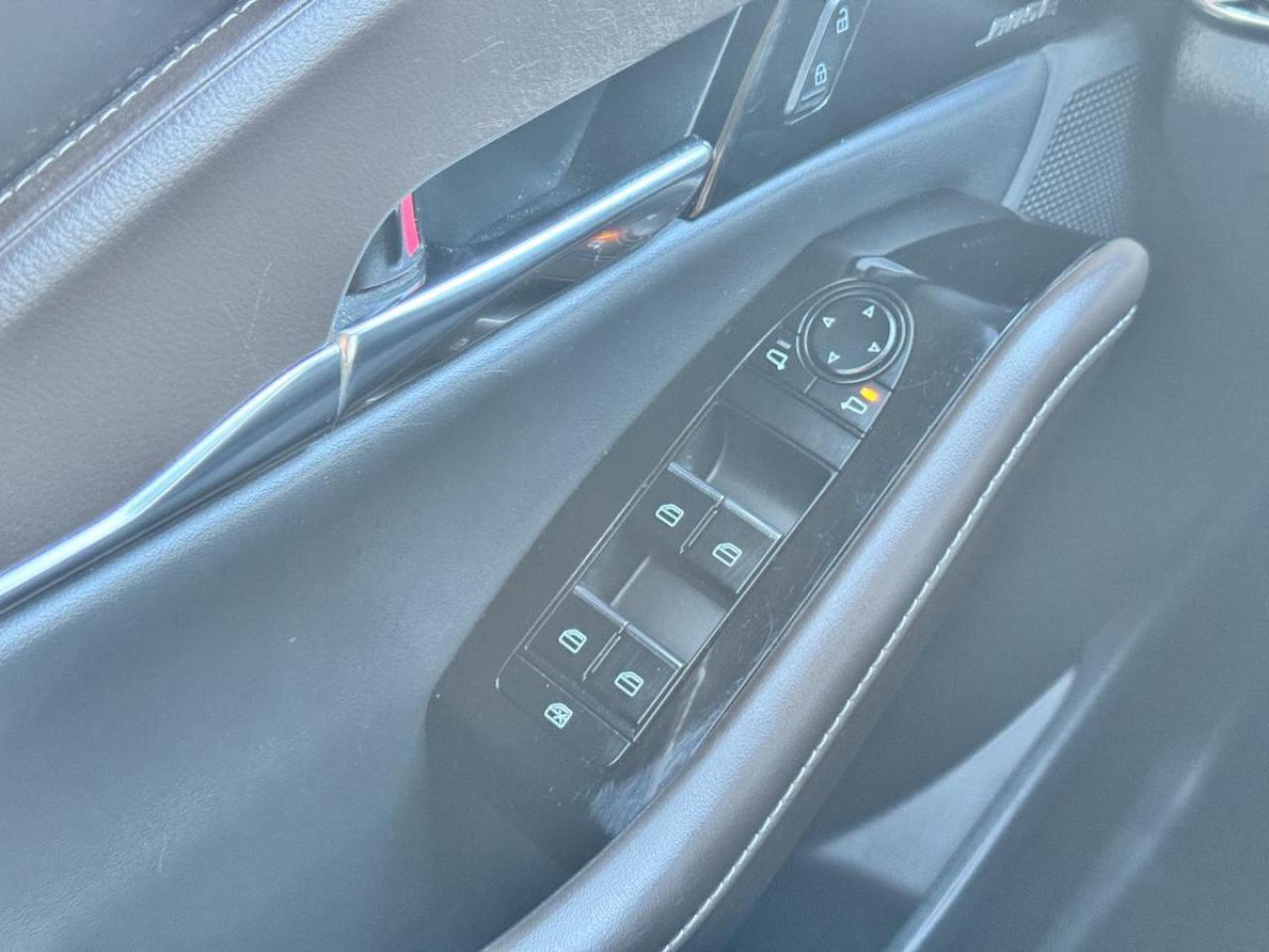 2021 Mazda CX-30 GT AWD/ EXTENDED WARRANTY/ ONLY 25K/ MUST SEE Photo